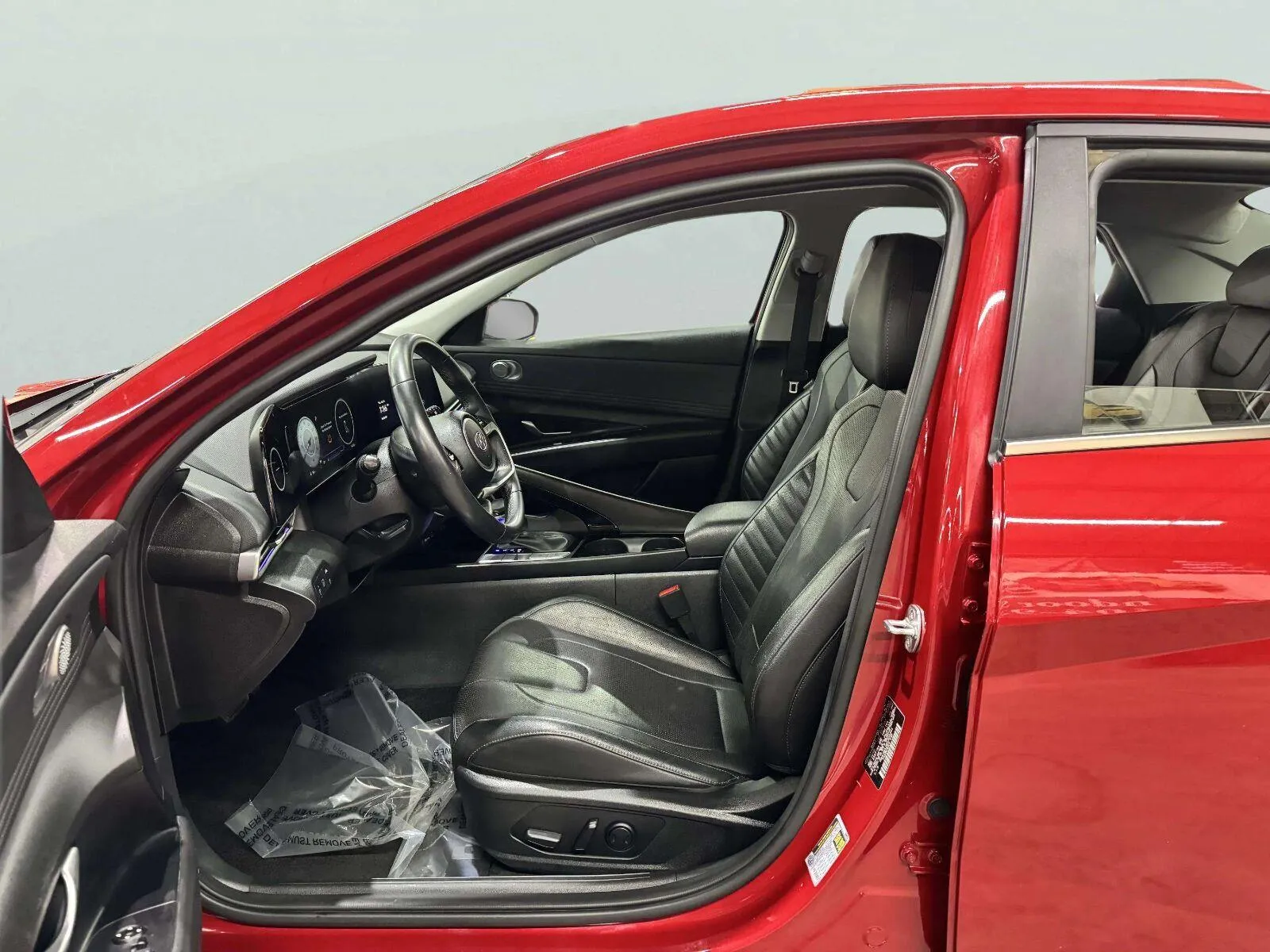 Hyundai Elantra photo 23