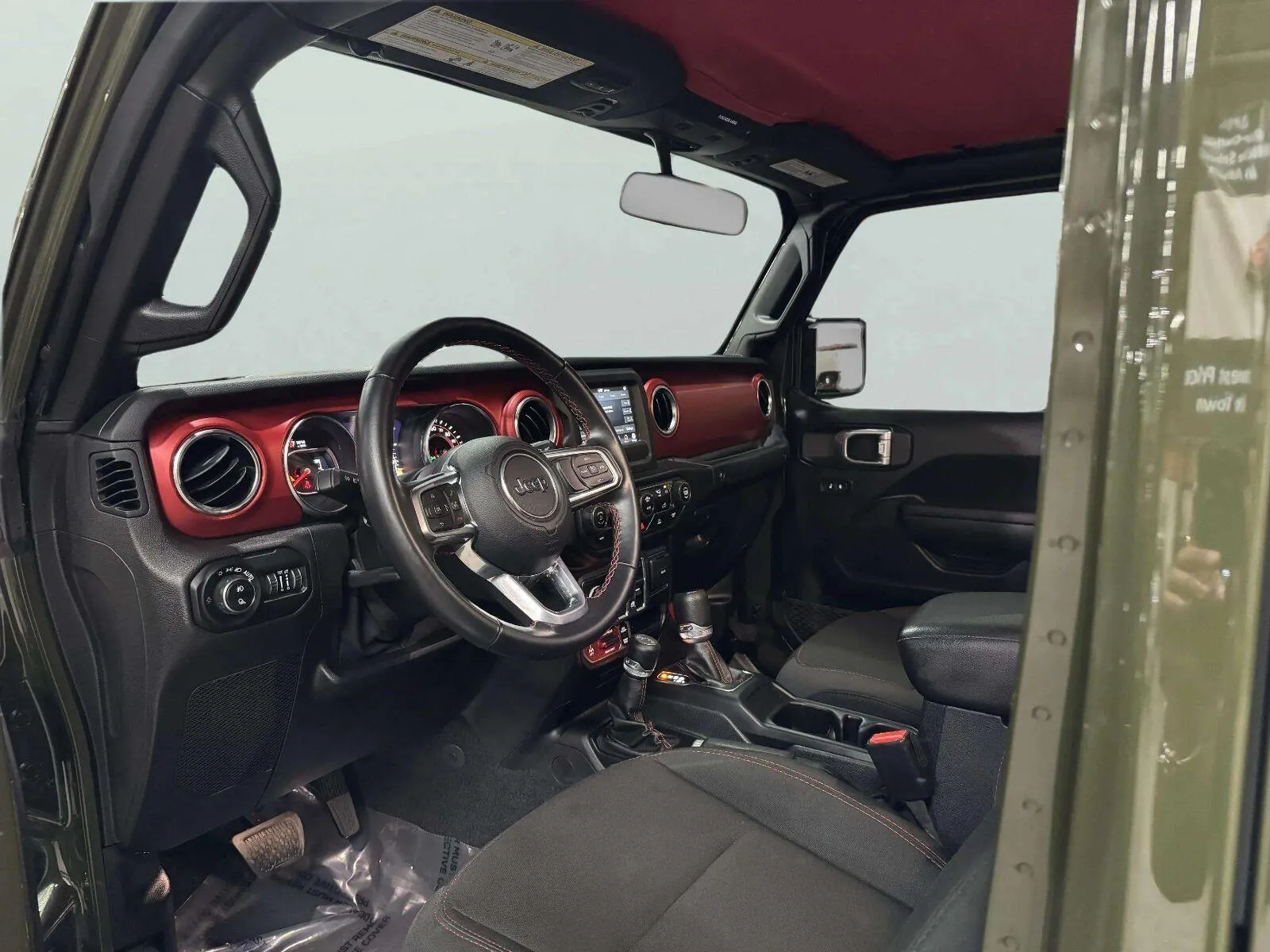 Jeep Gladiator photo 25