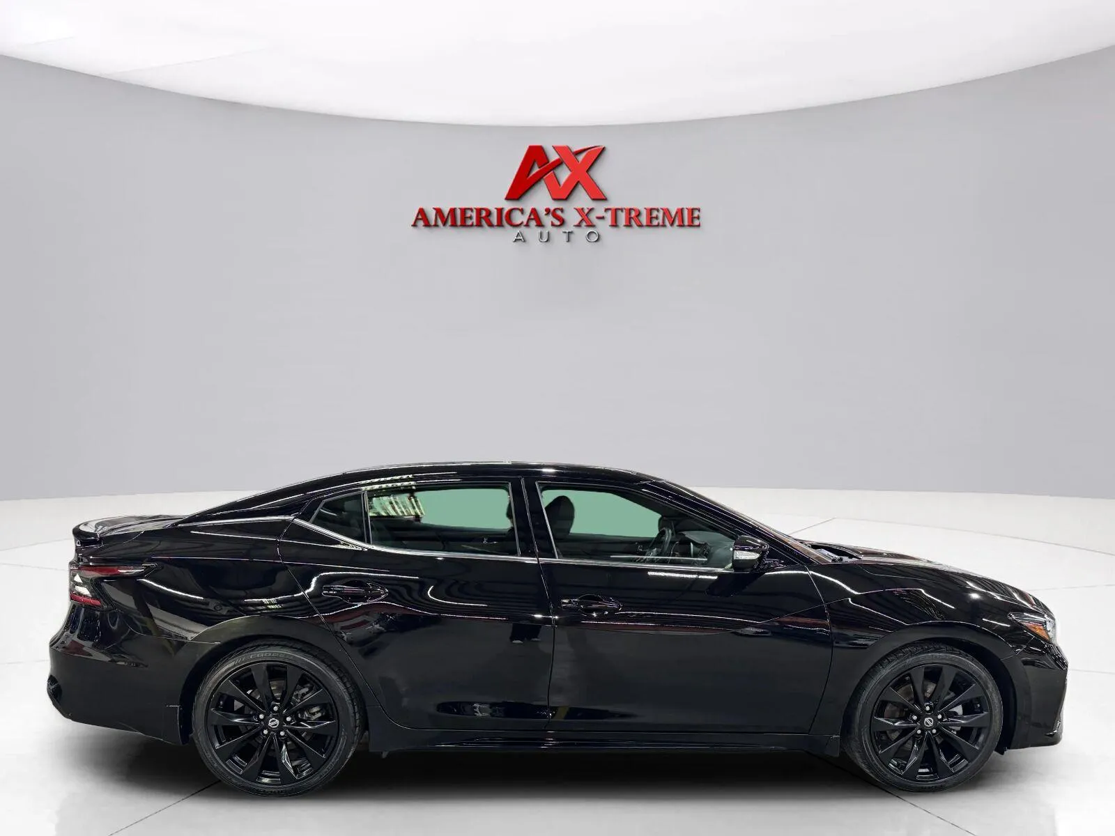 Nissan Maxima photo 8
