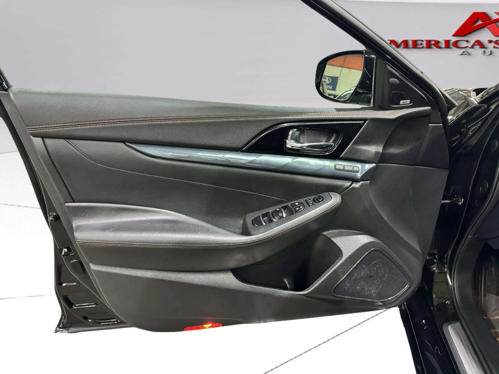 Nissan Maxima photo 22