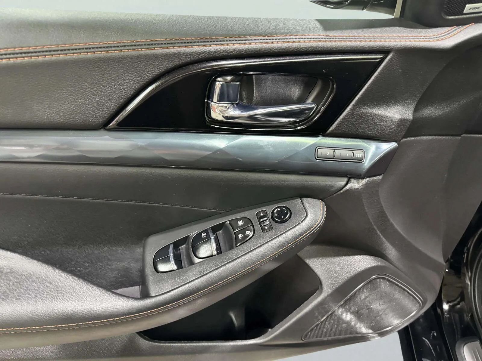 Nissan Maxima photo 23