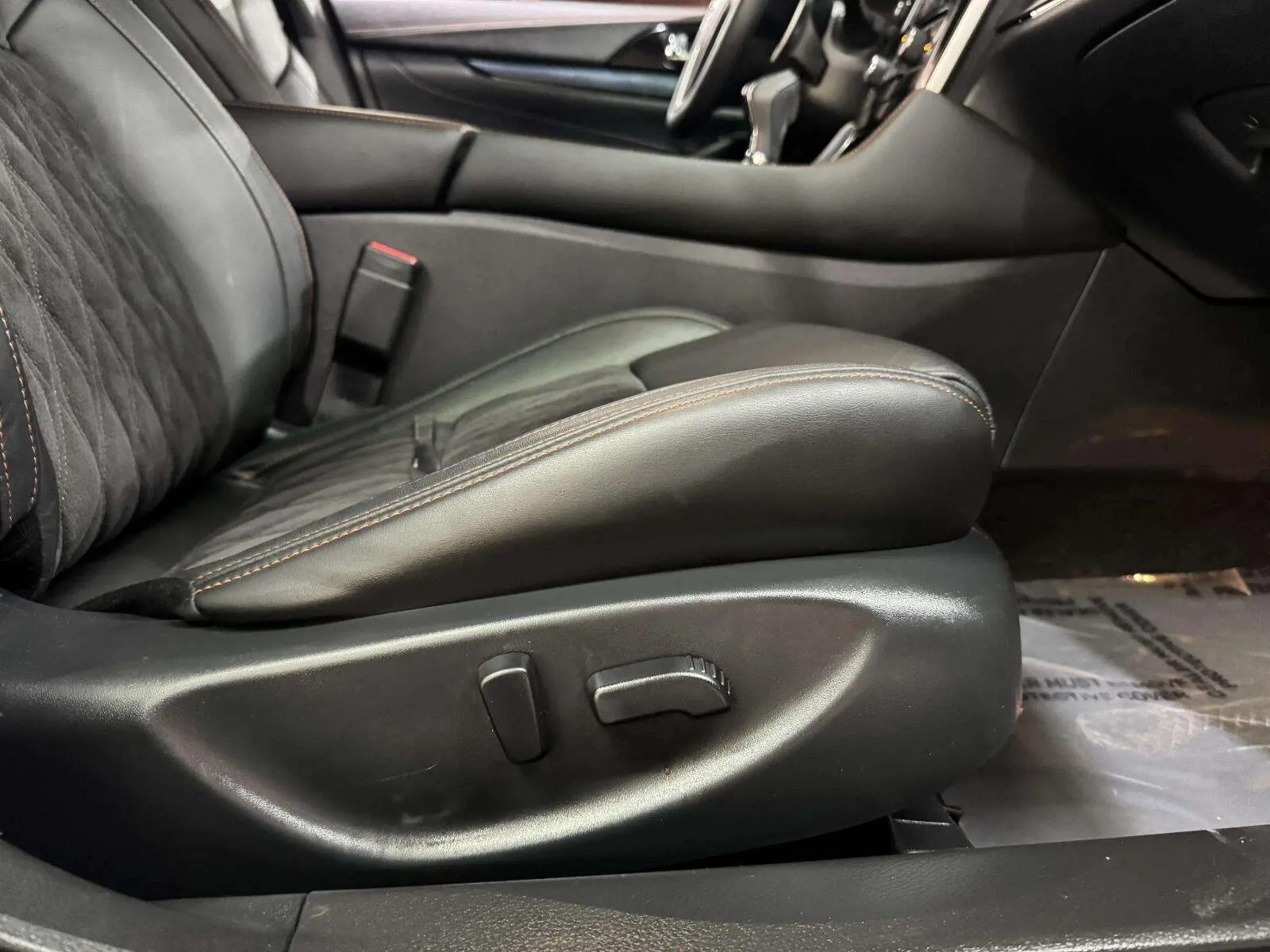 Nissan Maxima photo 40
