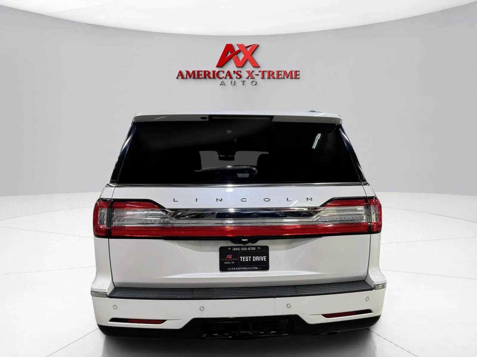 Lincoln Navigator photo 6