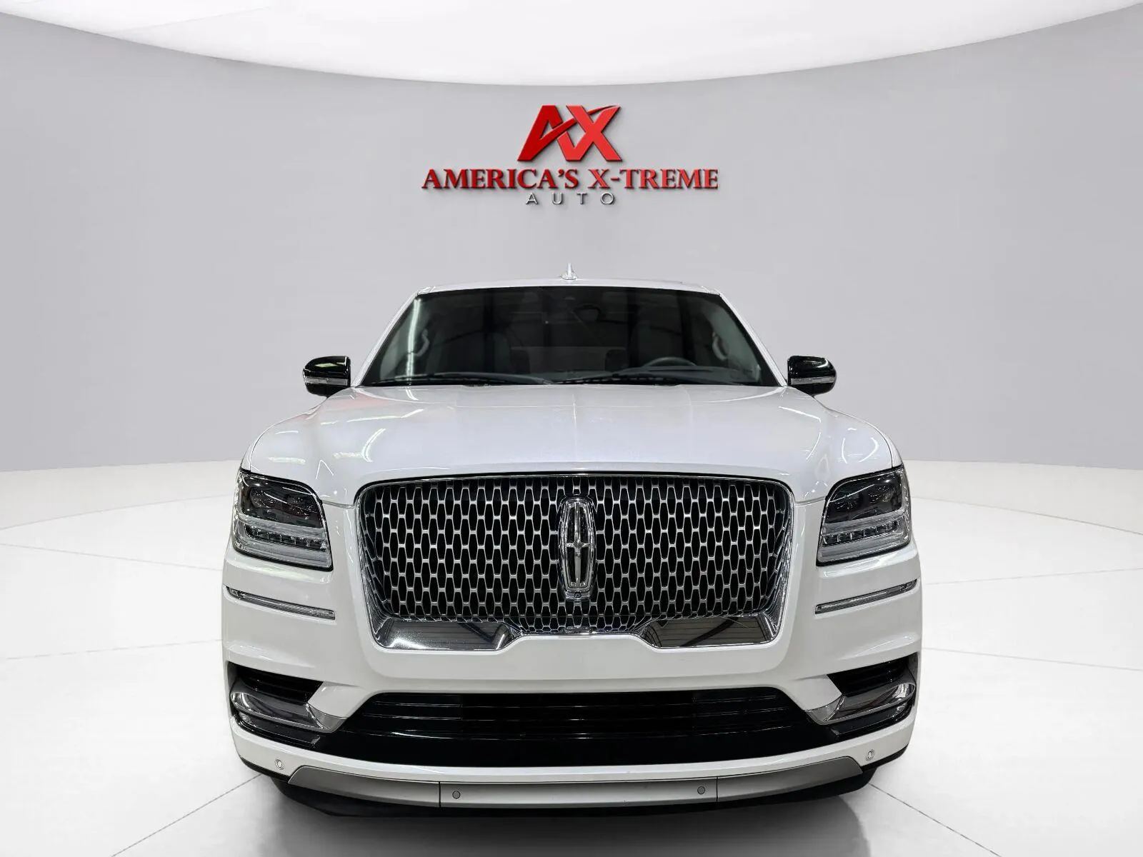 Lincoln Navigator photo 10