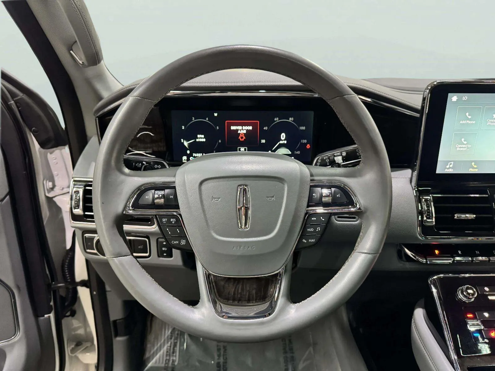 Lincoln Navigator photo 48