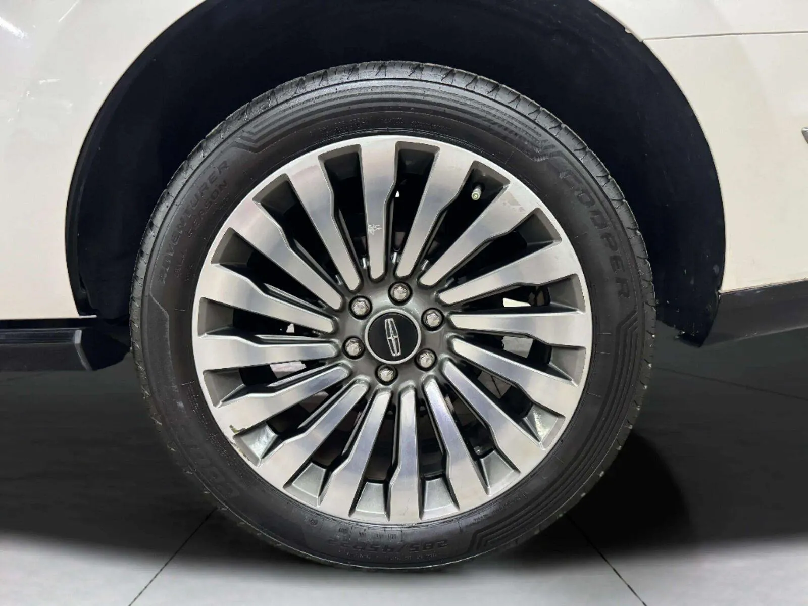 Lincoln Navigator photo 70