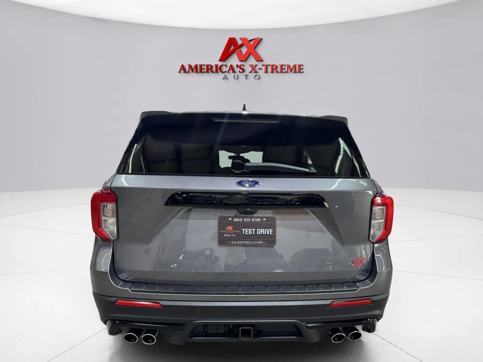 Ford Explorer photo 6