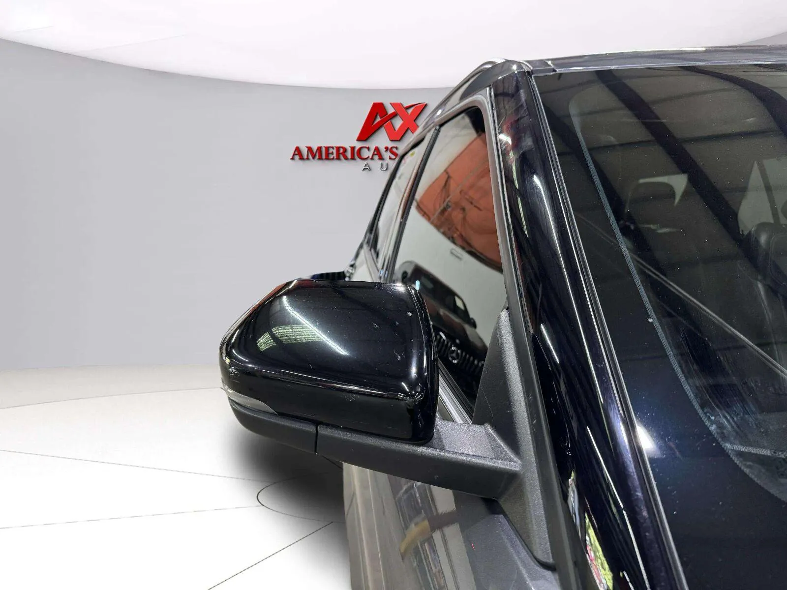 Ford Explorer photo 19