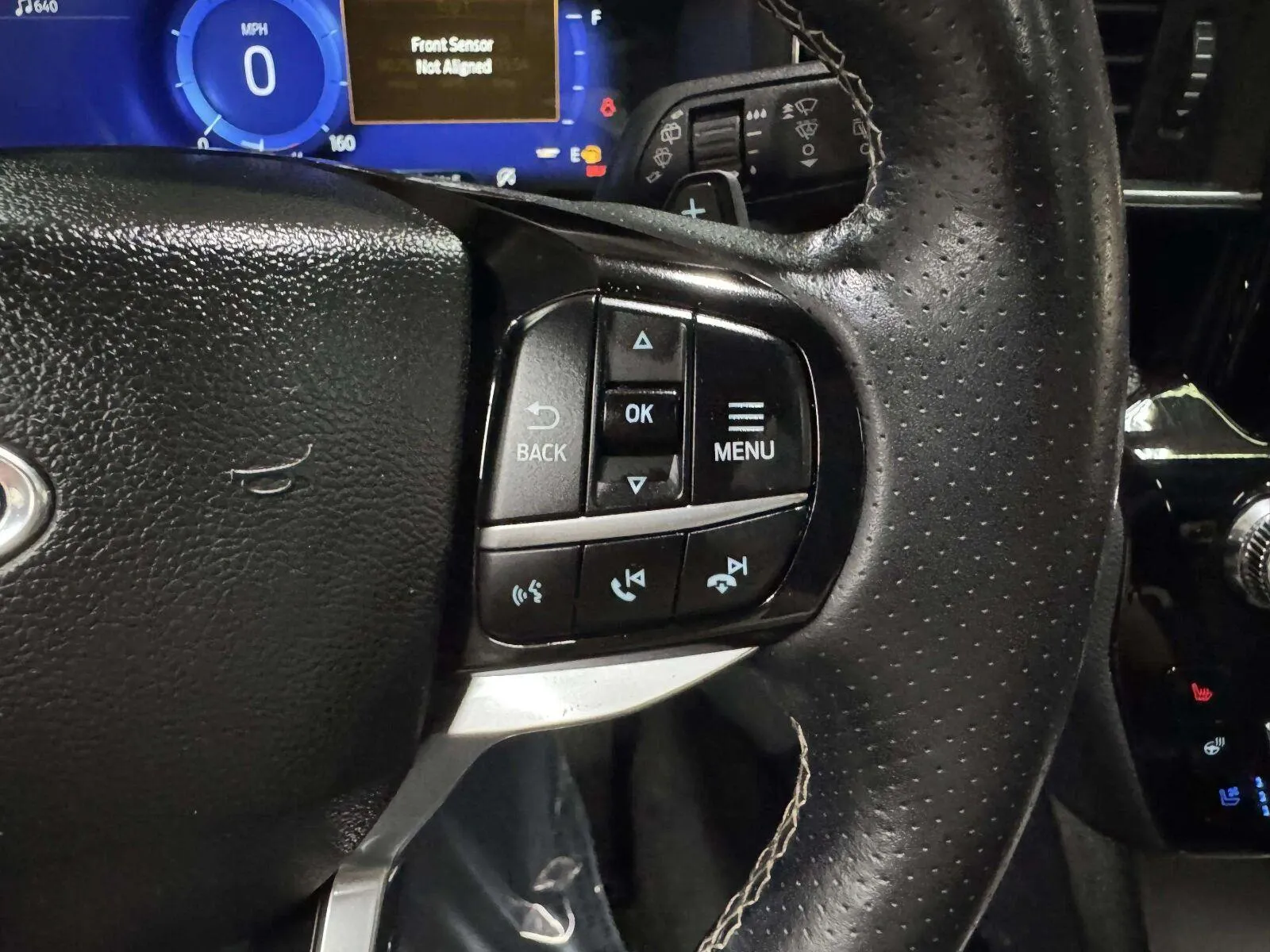 Ford Explorer photo 49