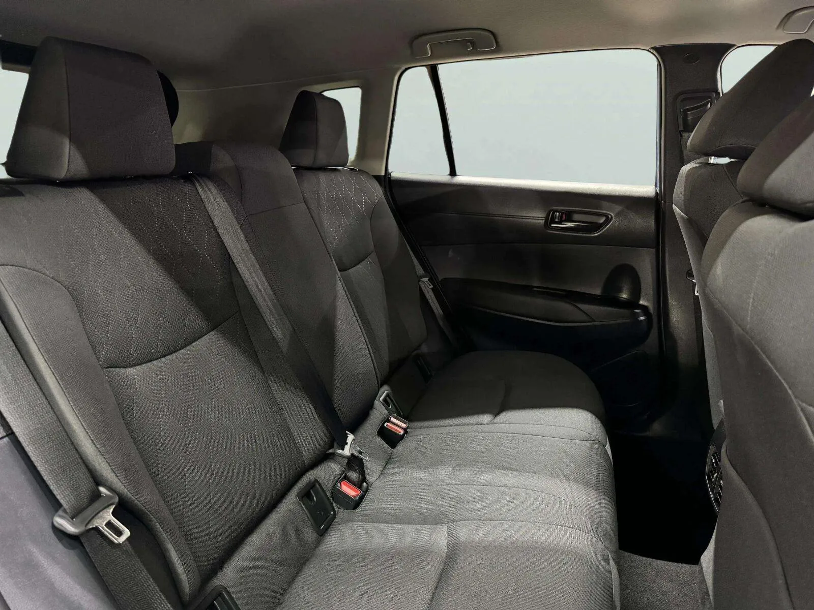 Toyota Corolla Cross photo 37