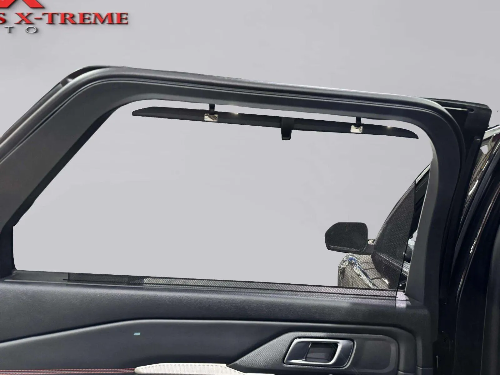 Ford Explorer photo 20