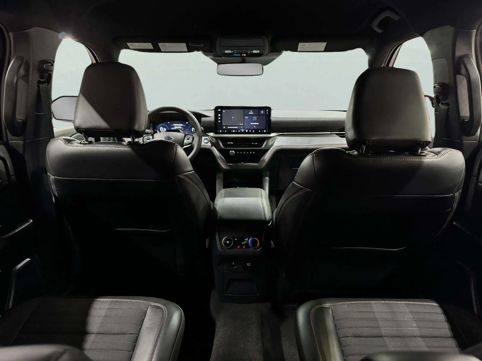 Ford Explorer photo 39