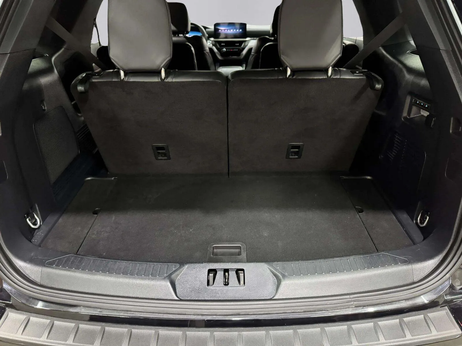 Ford Explorer photo 56