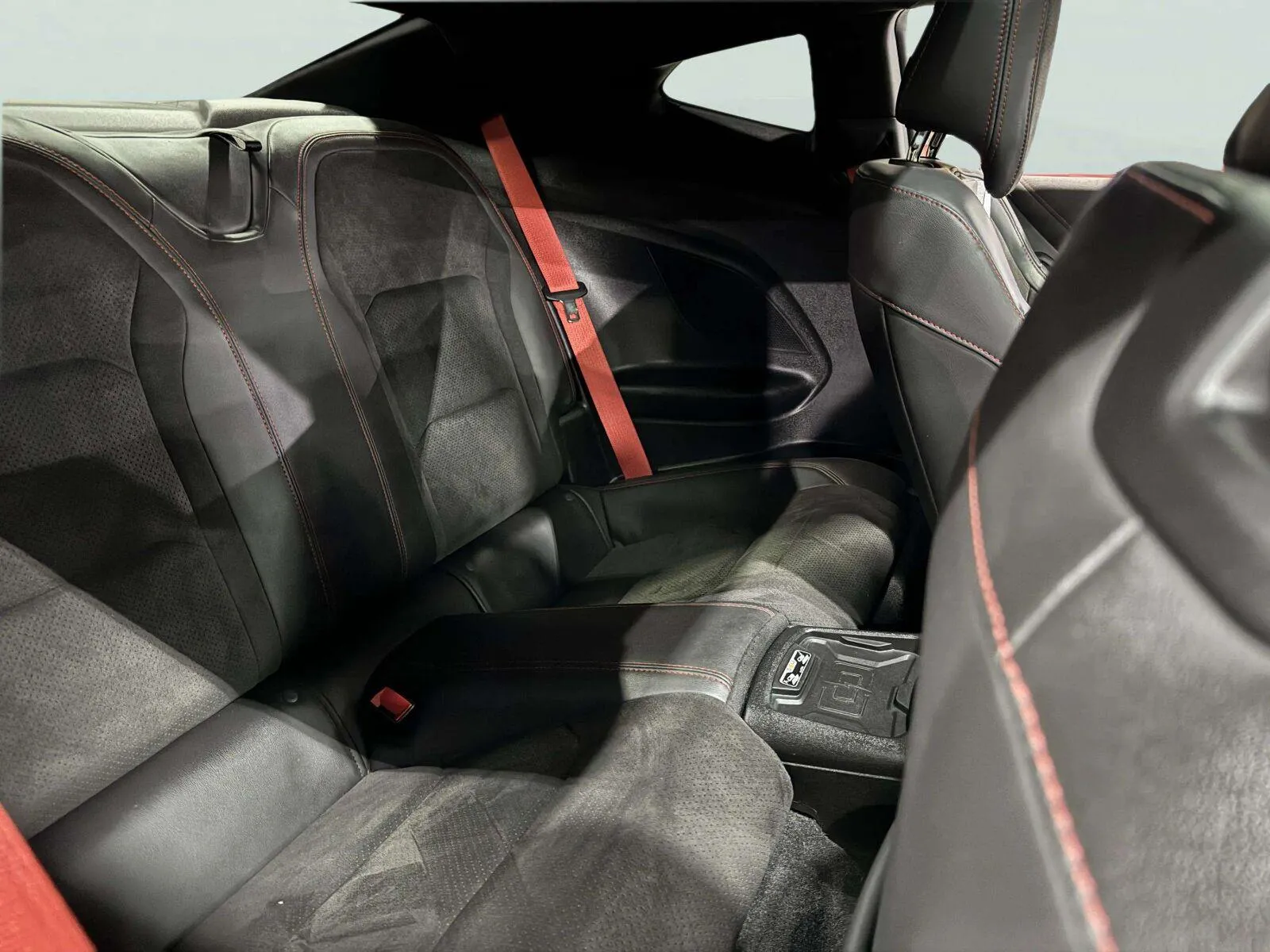 Chevrolet Camaro photo 37