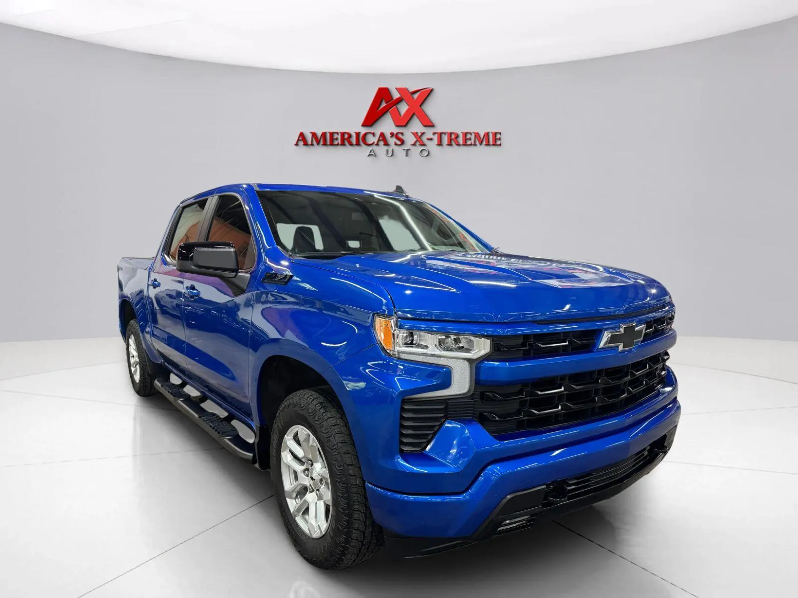 Chevrolet Silverado photo 8