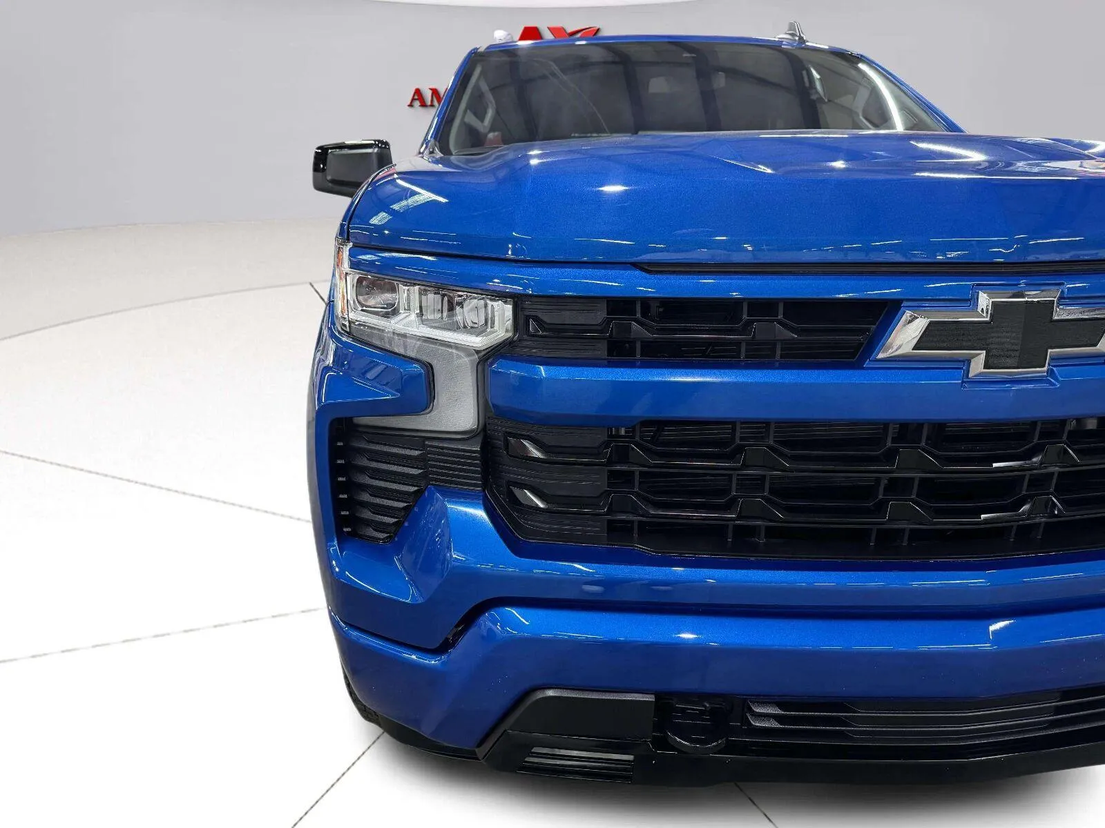 Chevrolet Silverado photo 11