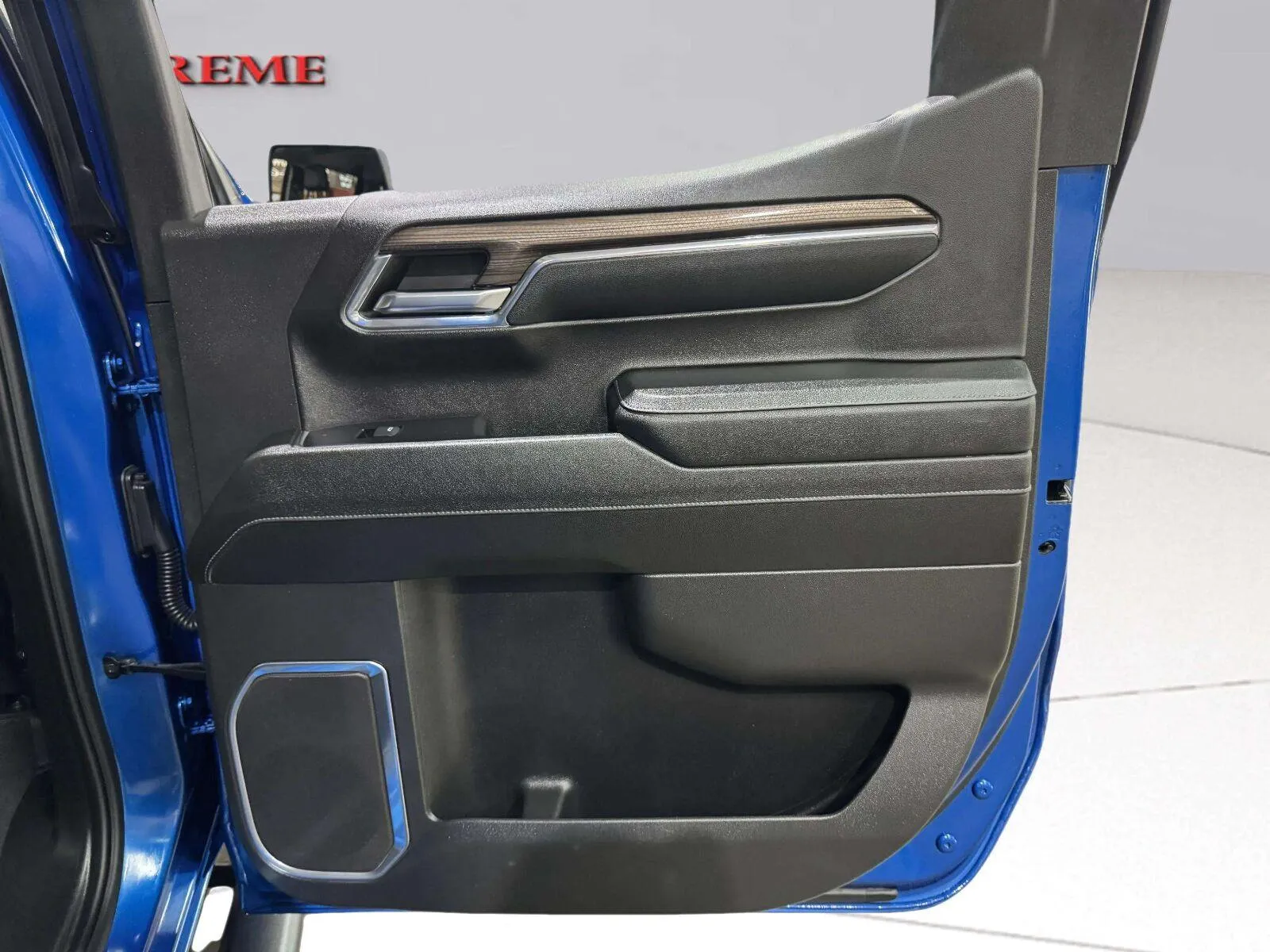 Chevrolet Silverado photo 30