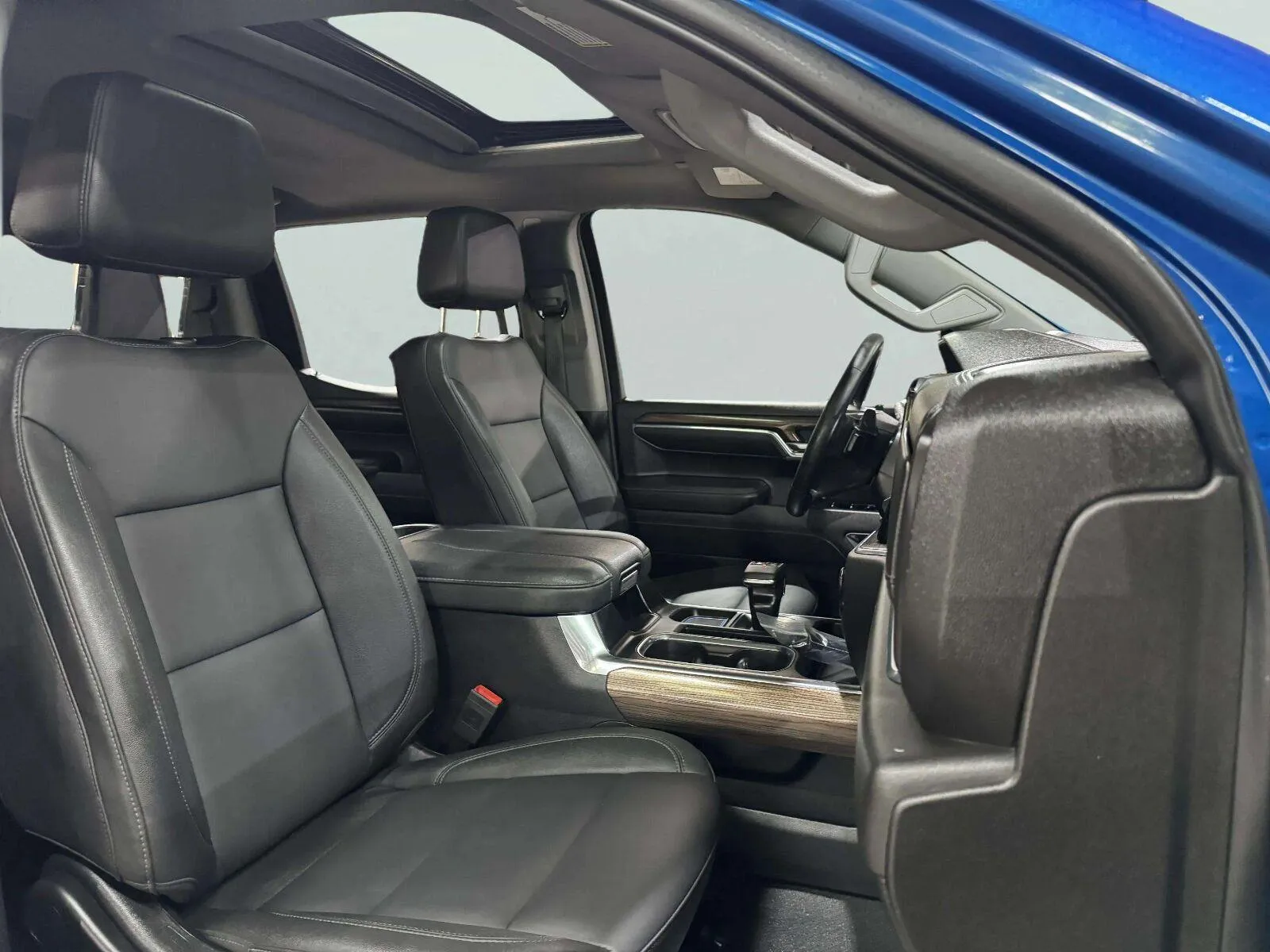 Chevrolet Silverado photo 39