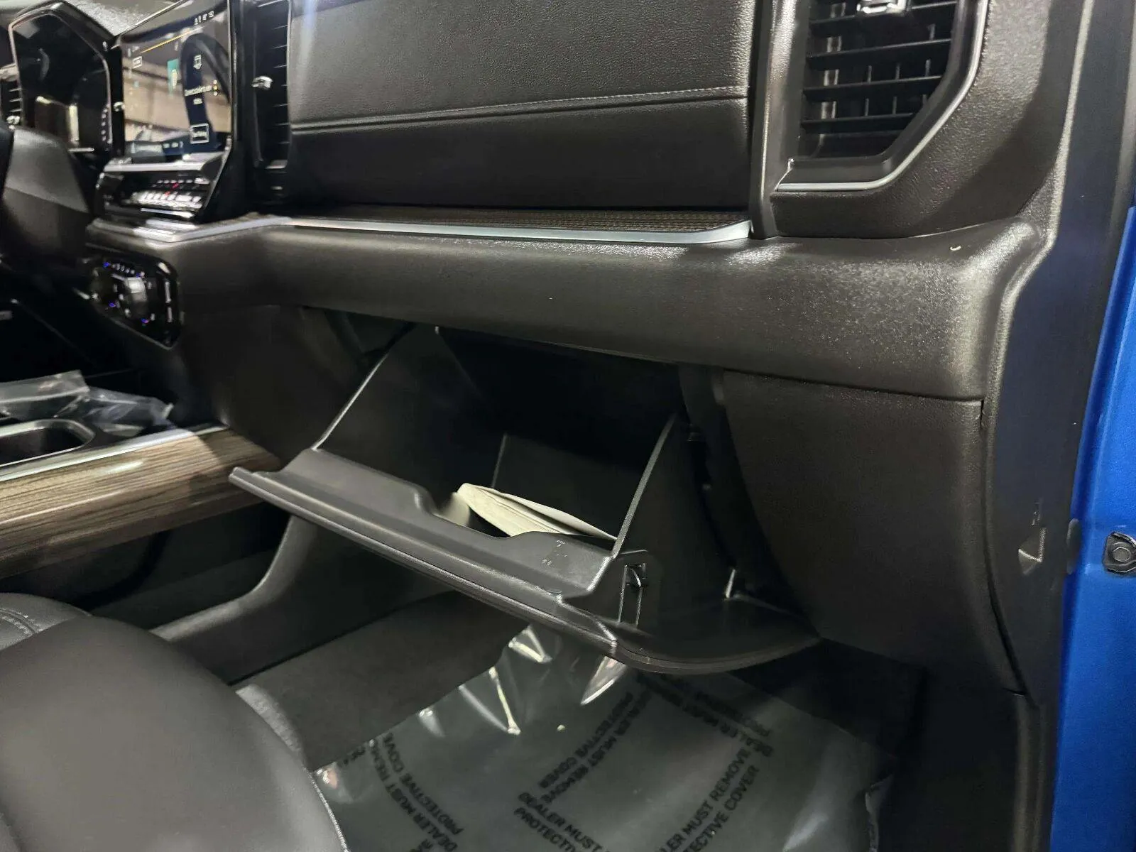 Chevrolet Silverado photo 40