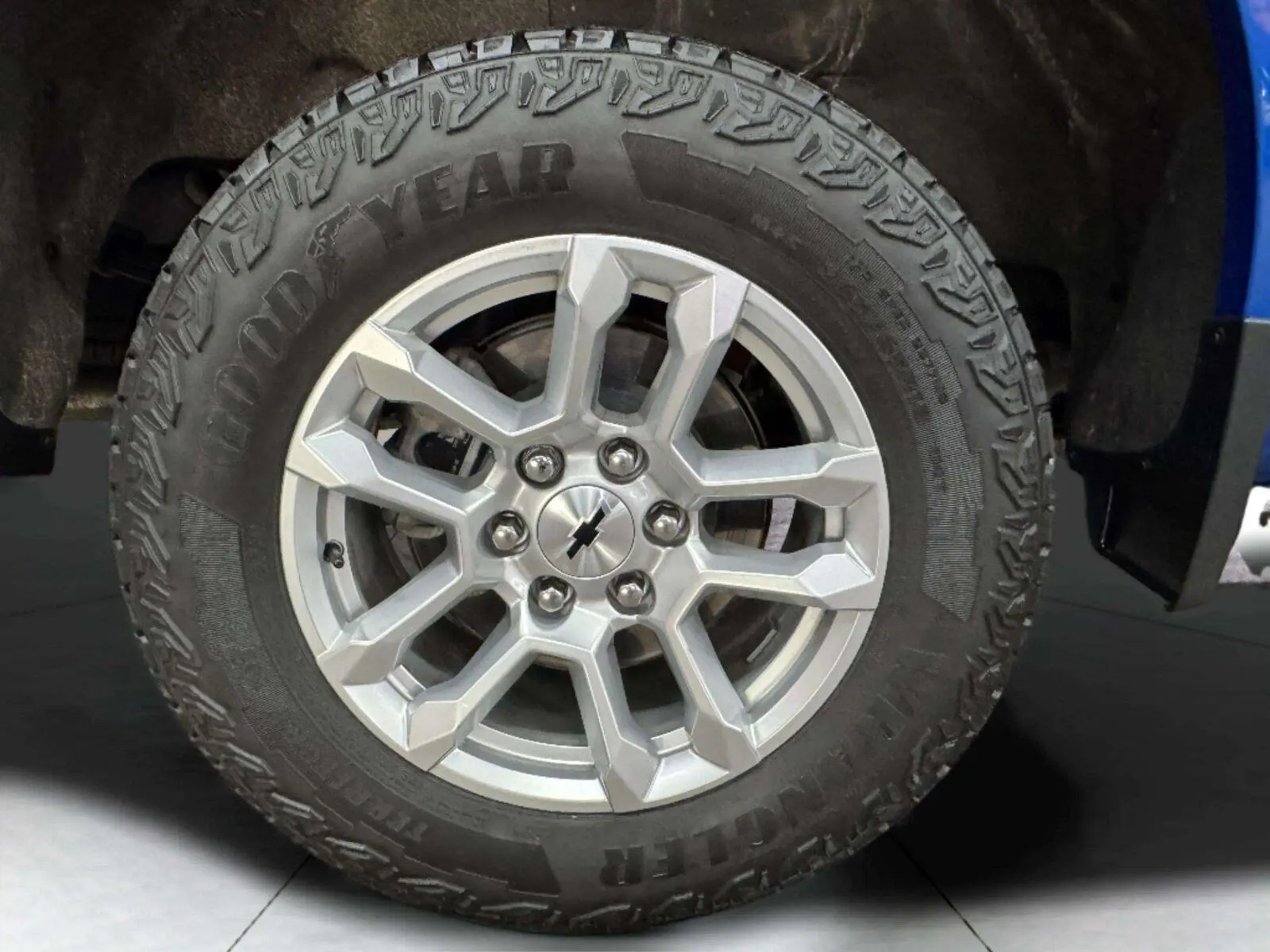 Chevrolet Silverado photo 62