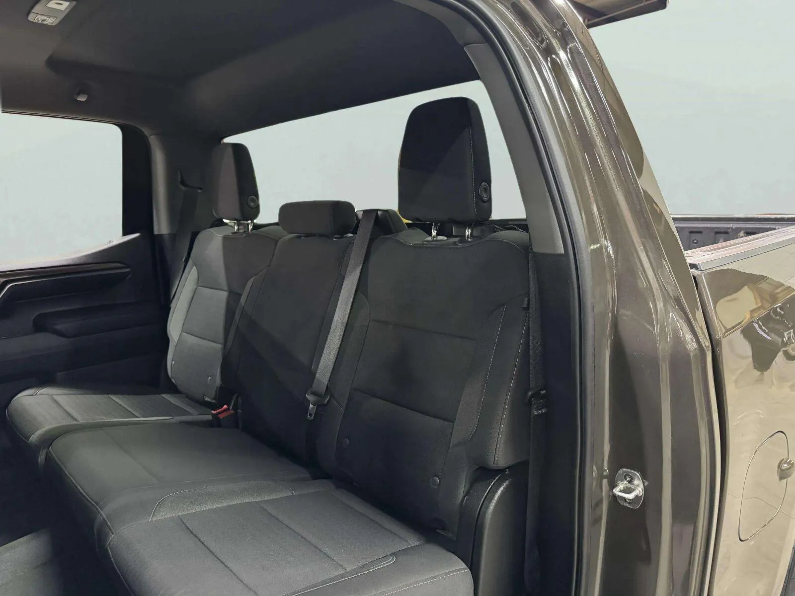 Chevrolet Silverado photo 34