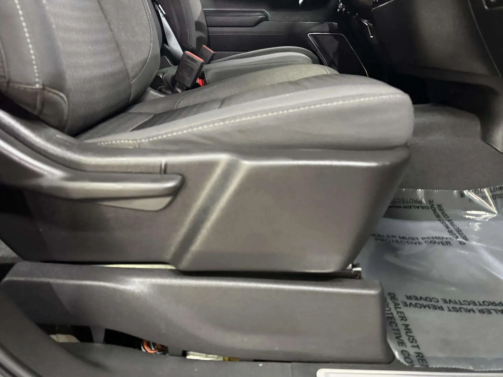 Chevrolet Silverado photo 45