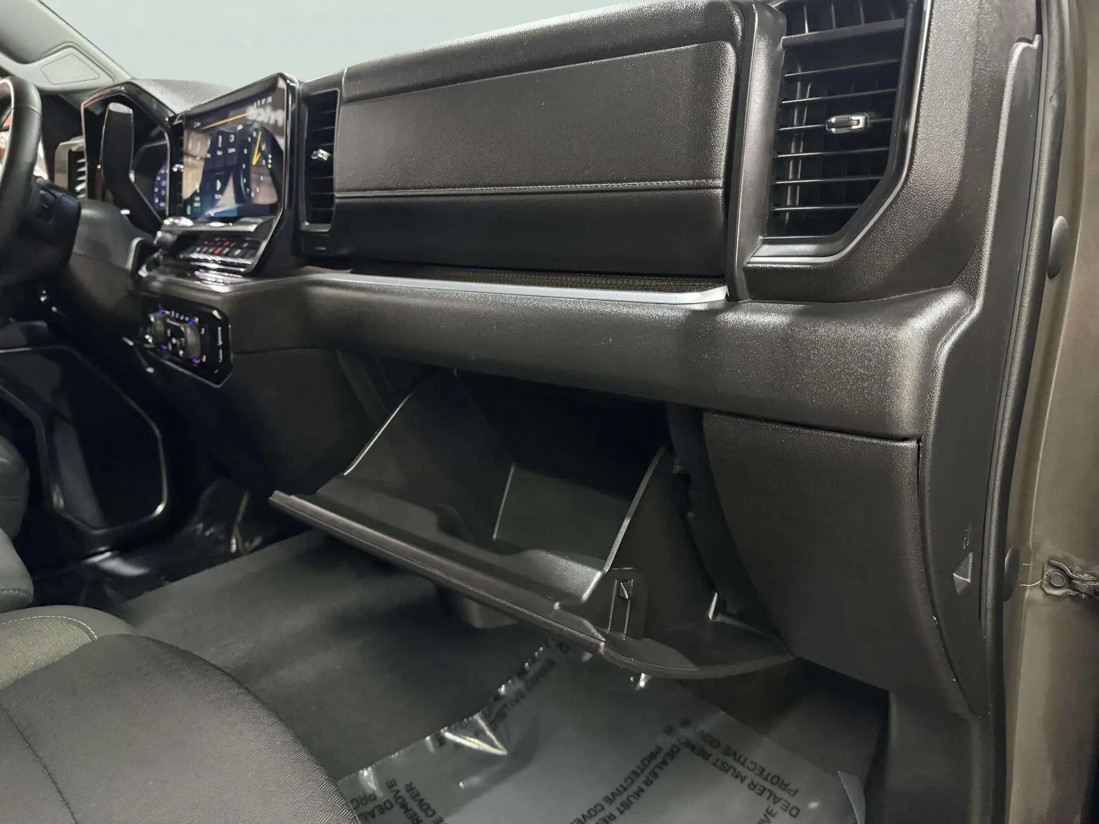 Chevrolet Silverado photo 47