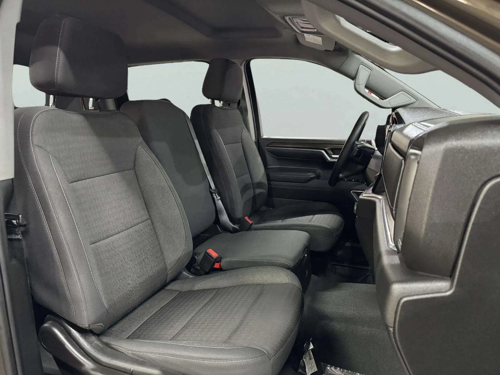 Chevrolet Silverado photo 48