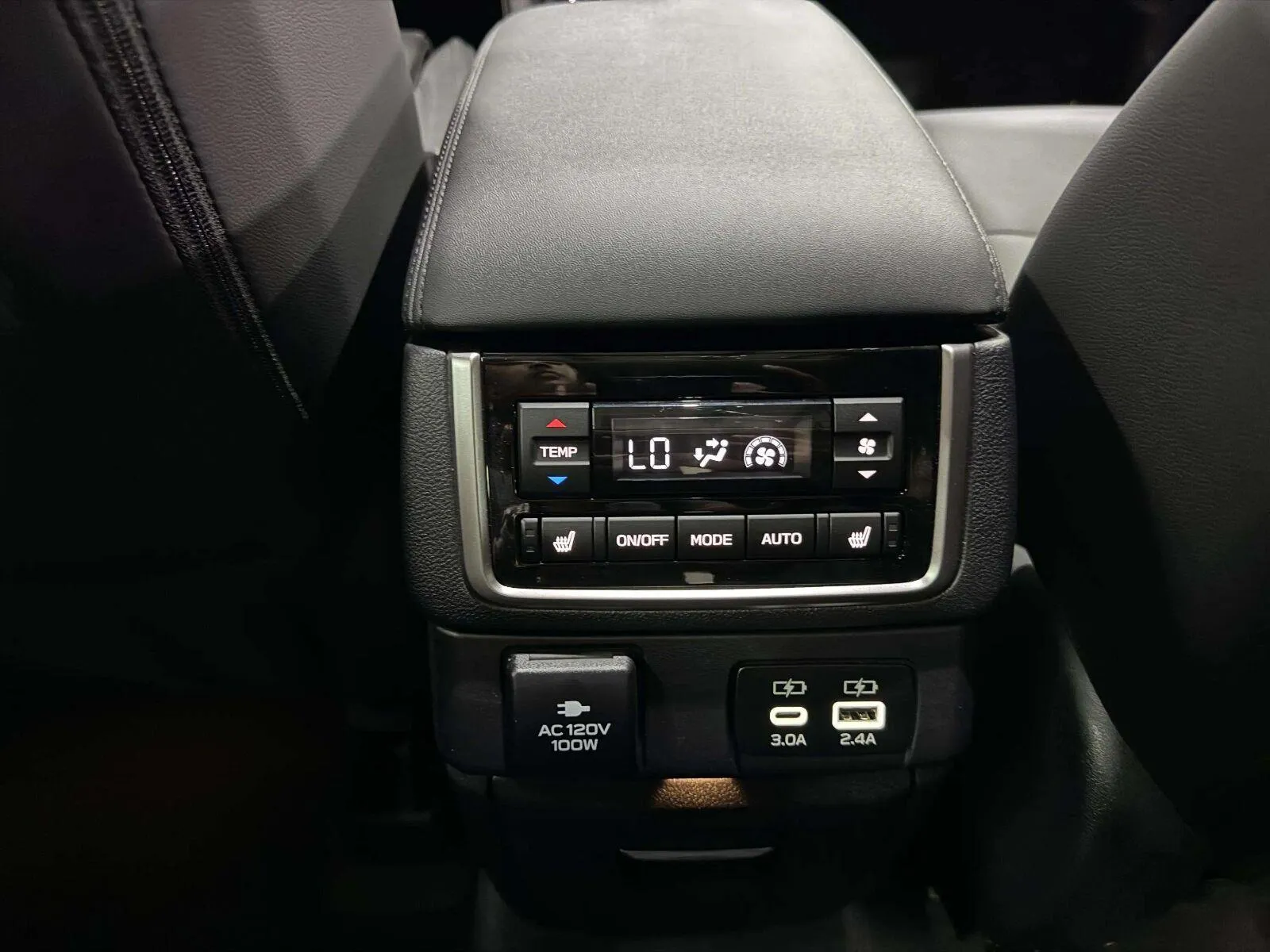Subaru Ascent photo 49