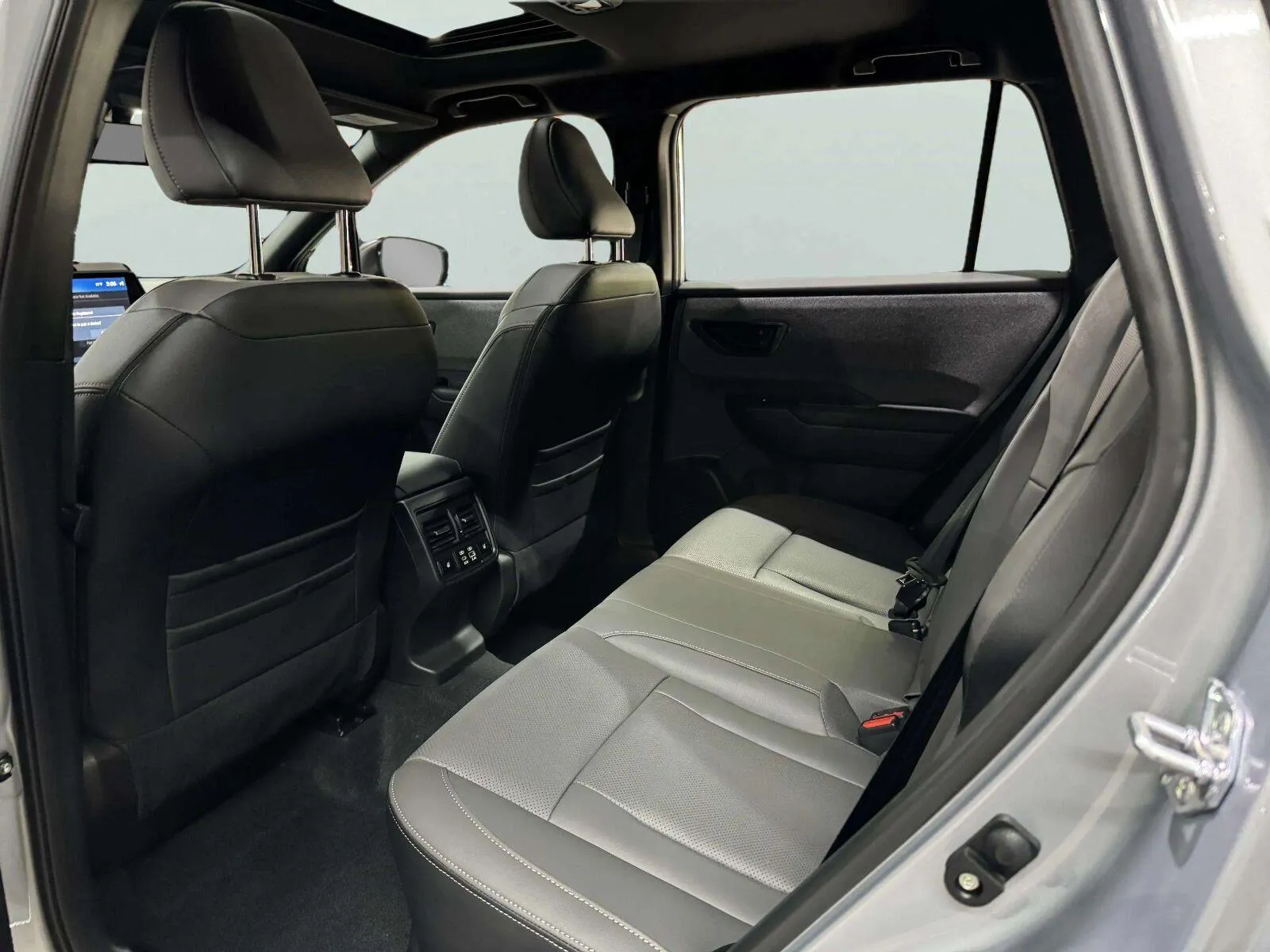 Subaru Outback photo 30