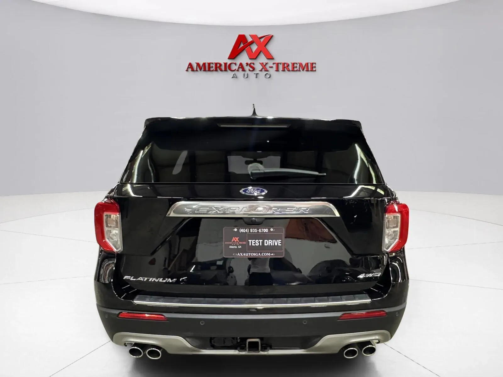 Ford Explorer photo 6