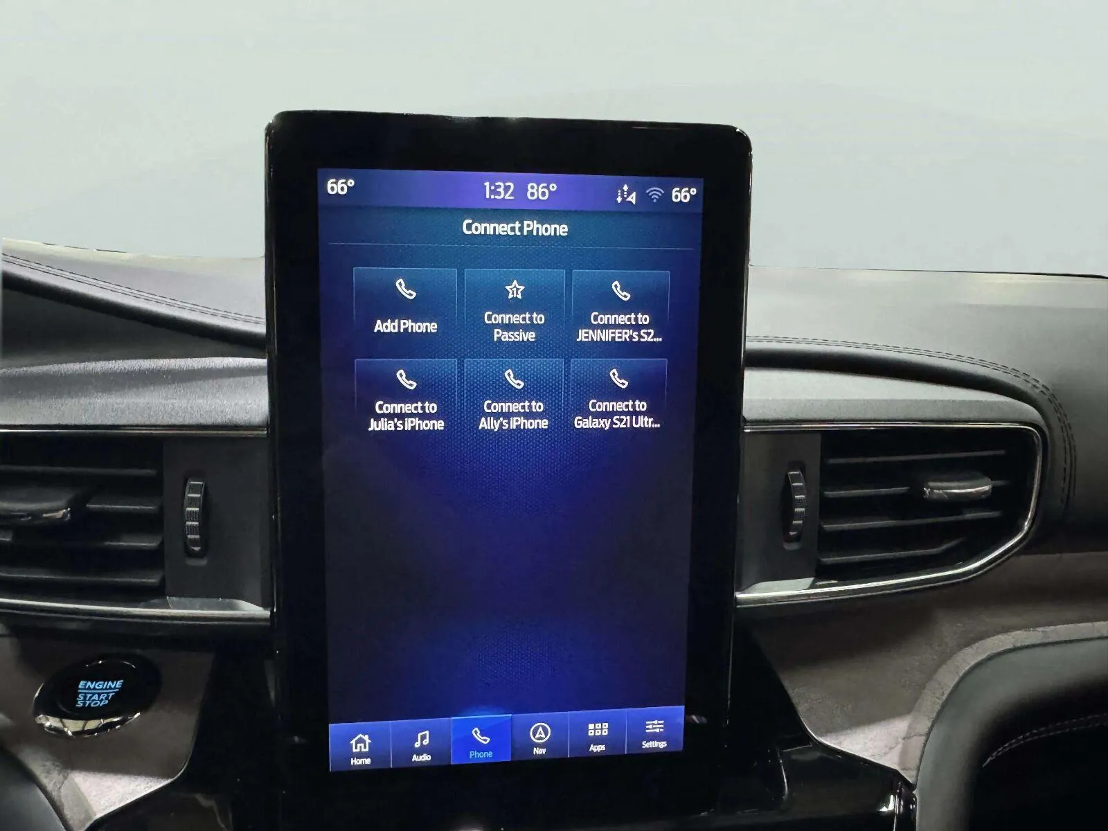 Ford Explorer photo 61