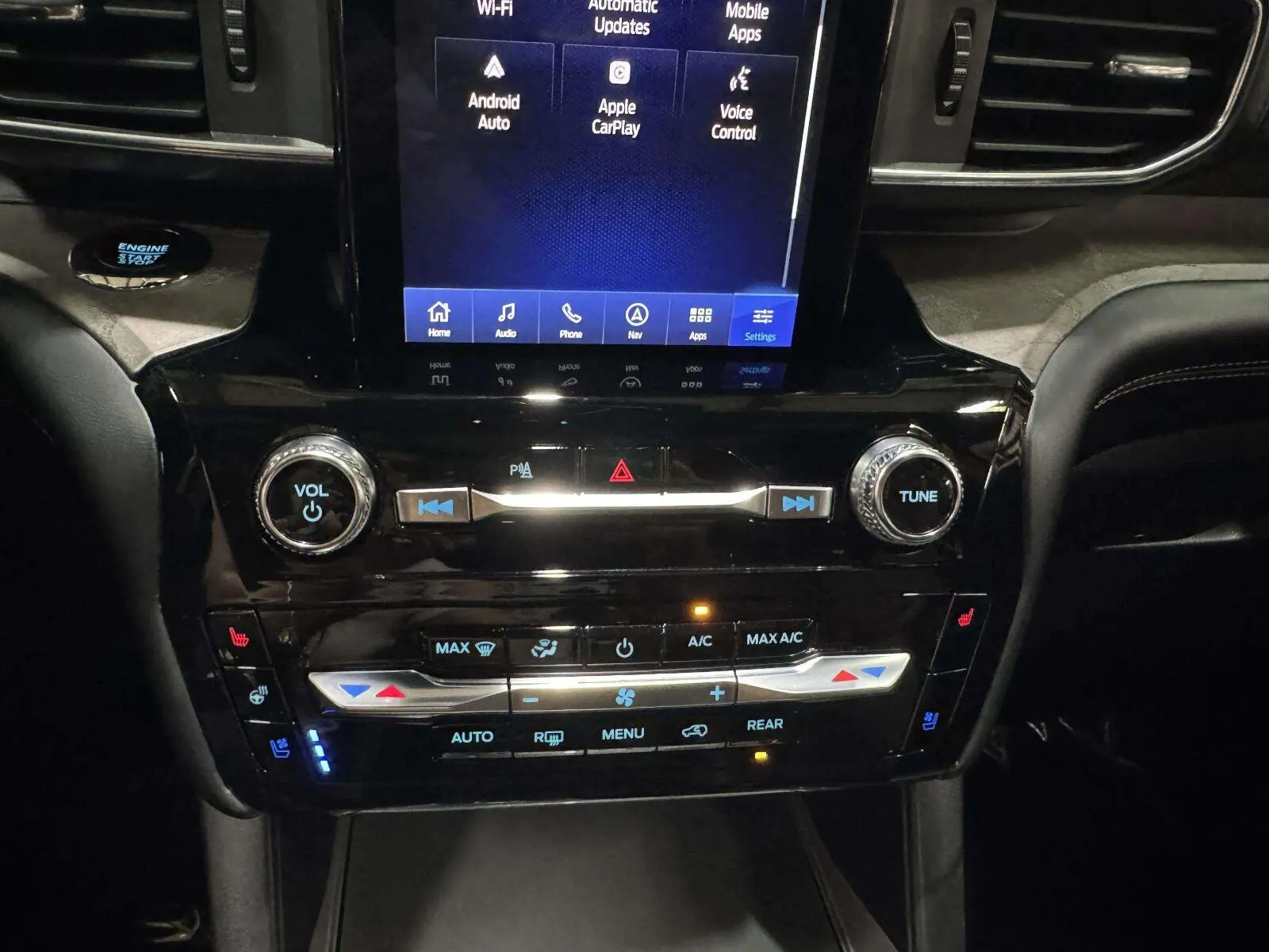 Ford Explorer photo 69