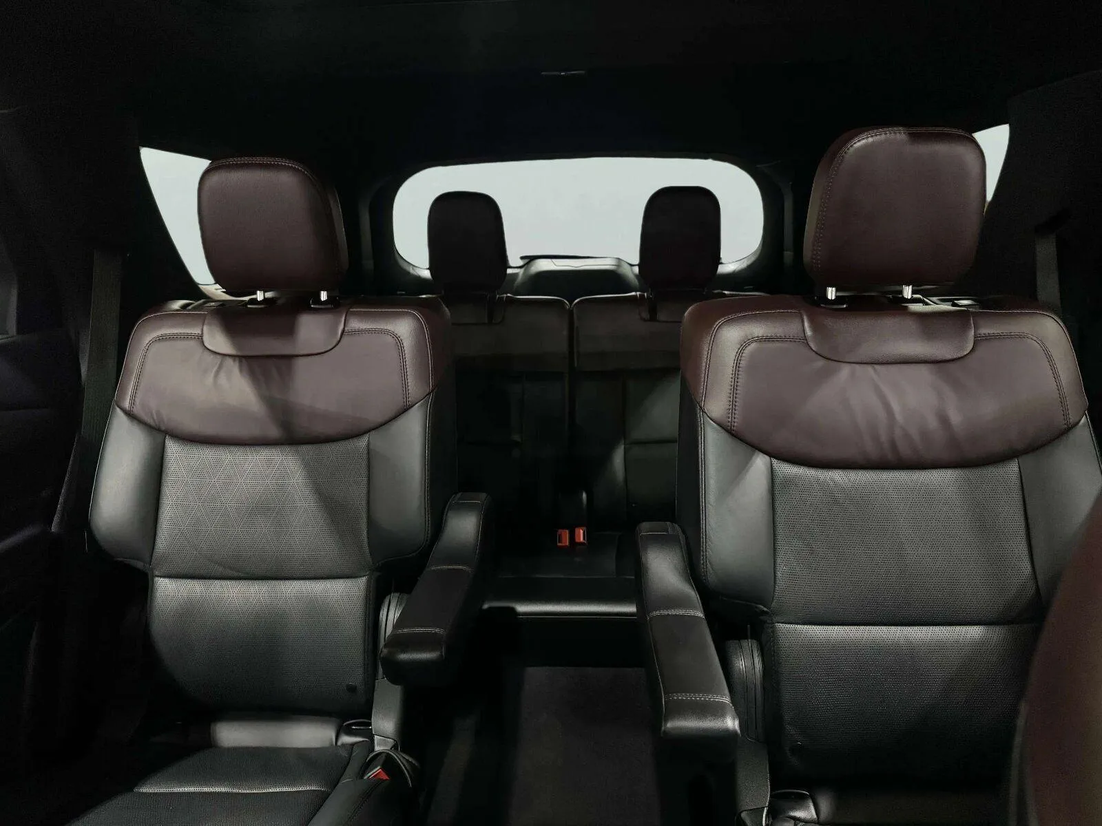 Ford Explorer photo 72