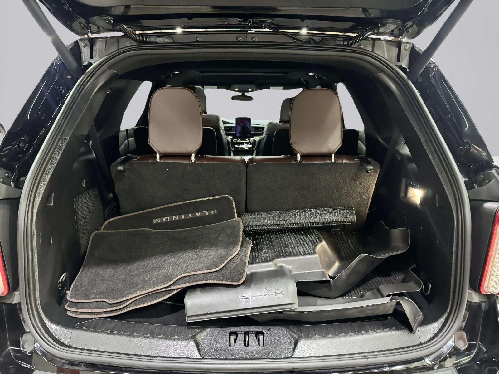 Ford Explorer photo 74