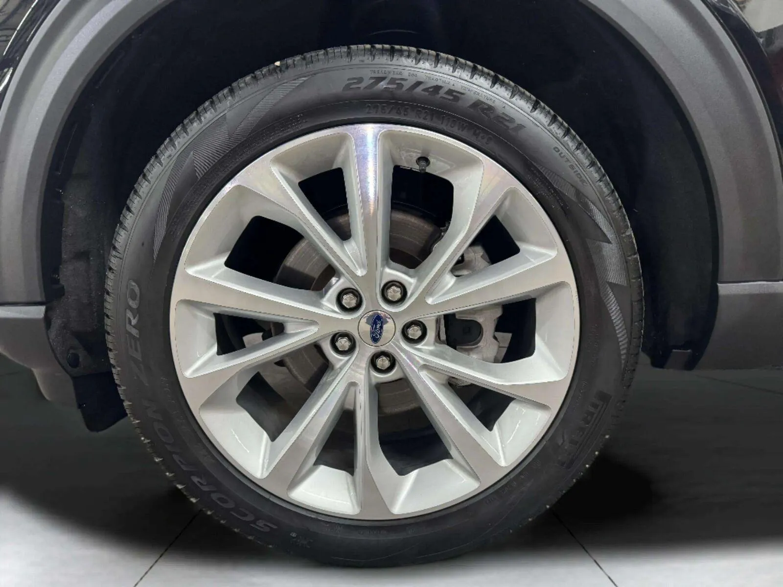 Ford Explorer photo 79
