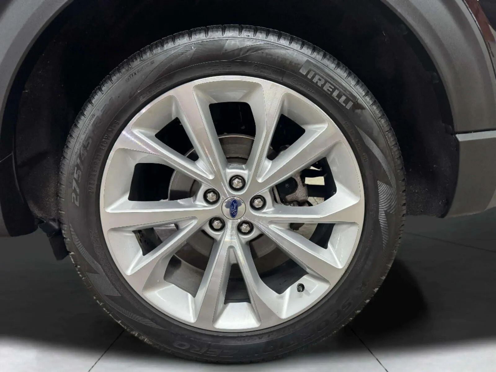 Ford Explorer photo 80