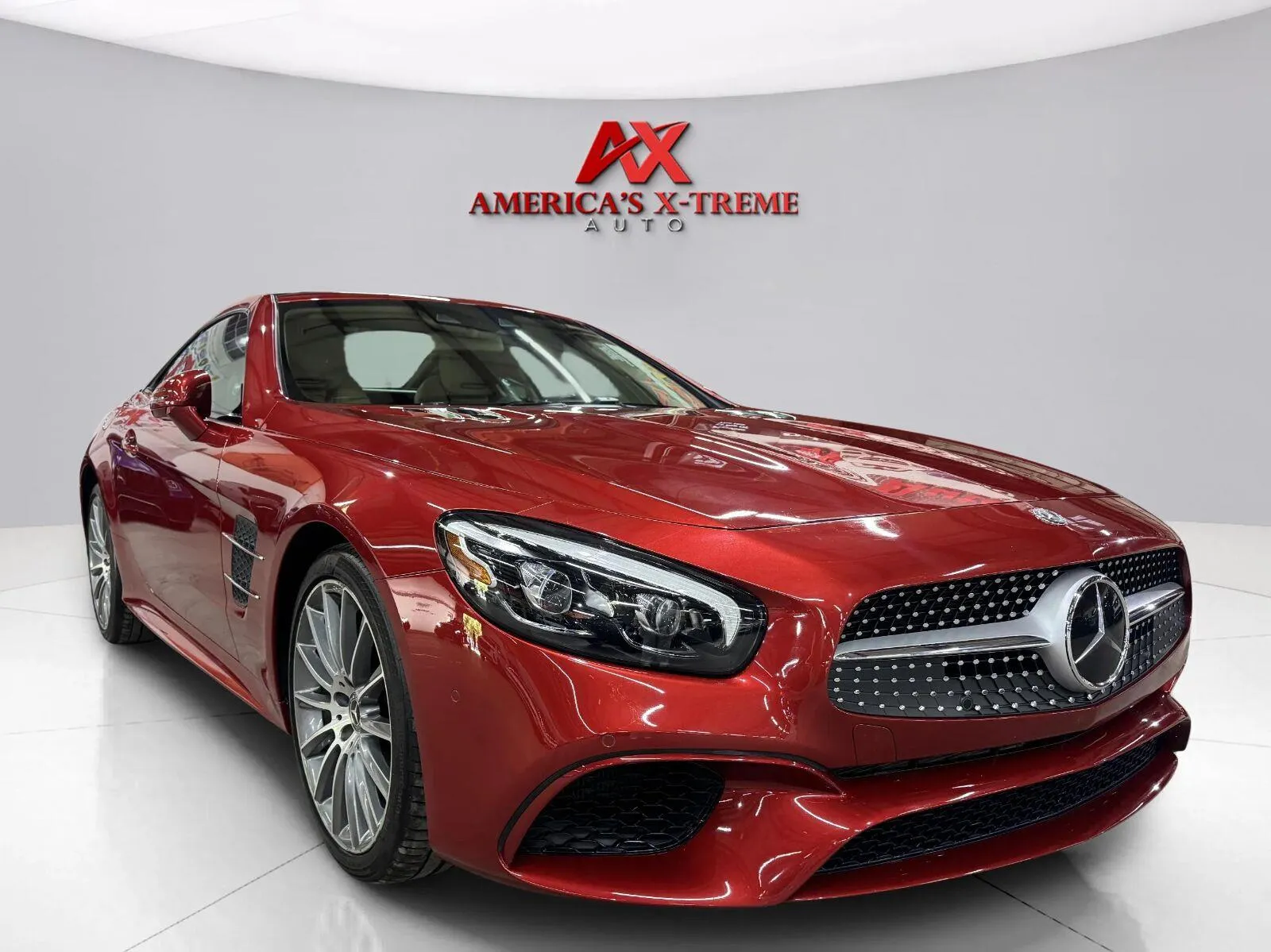 Mercedes-Benz SL photo 9