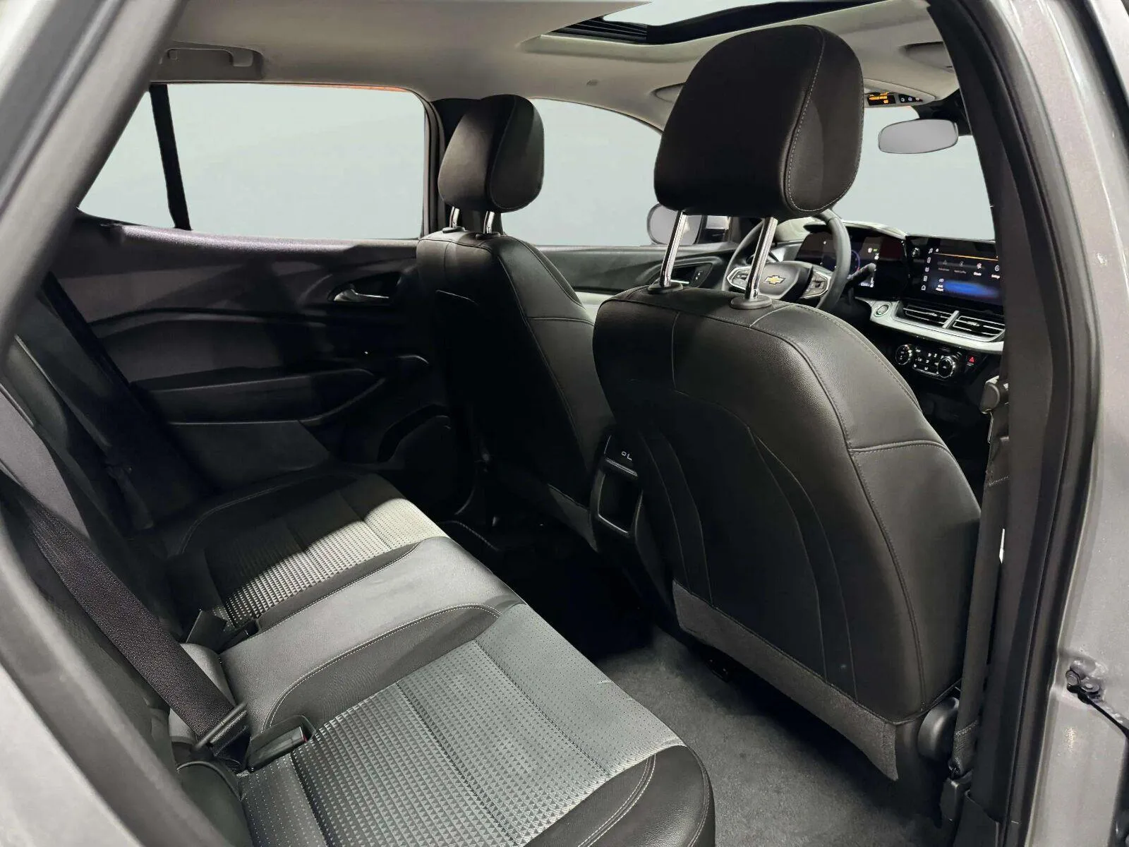 Chevrolet Trax photo 32