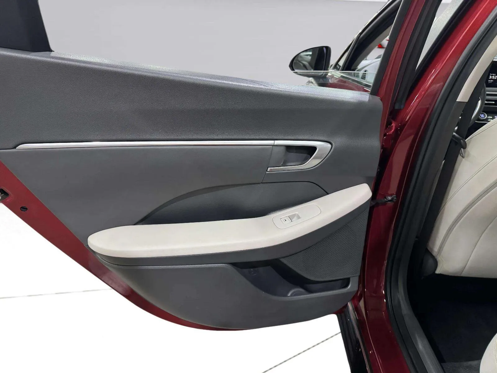 Hyundai Sonata photo 26