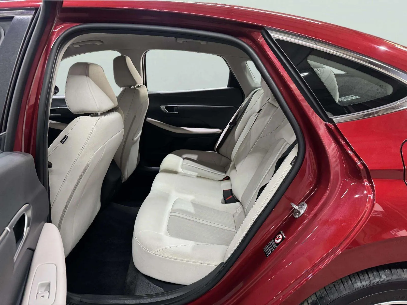 Hyundai Sonata photo 28