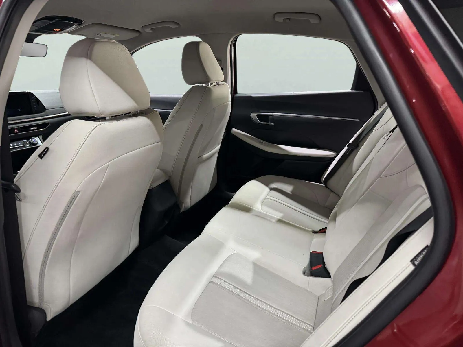 Hyundai Sonata photo 29