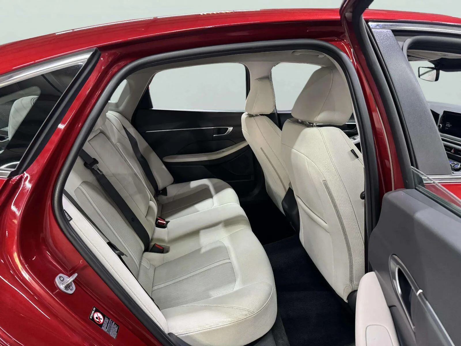 Hyundai Sonata photo 33