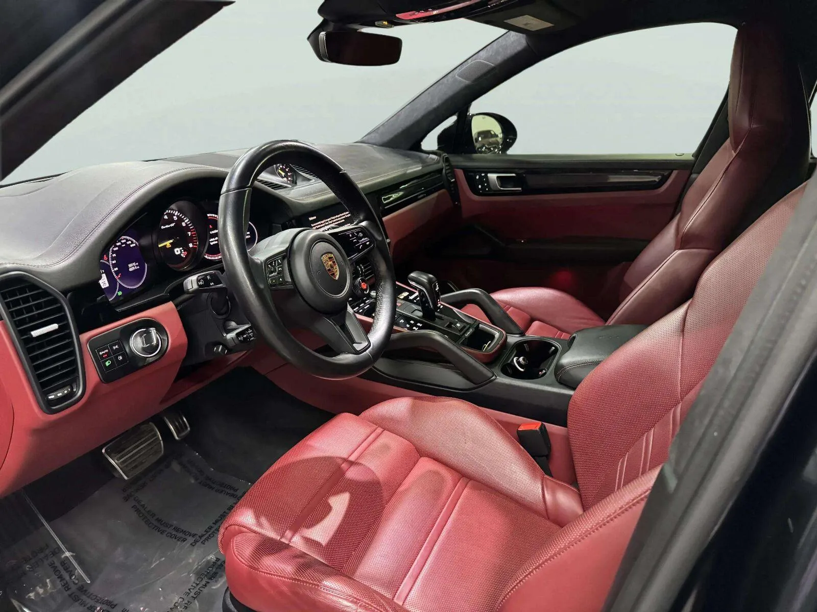 Porsche Cayenne photo 26