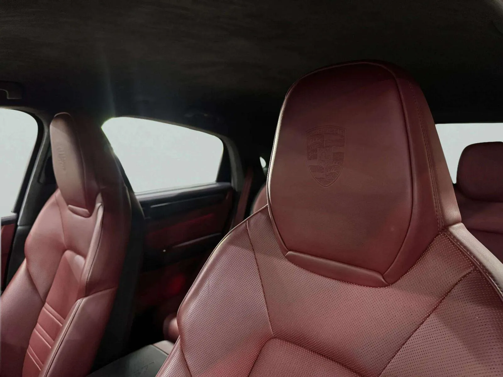 Porsche Cayenne photo 28