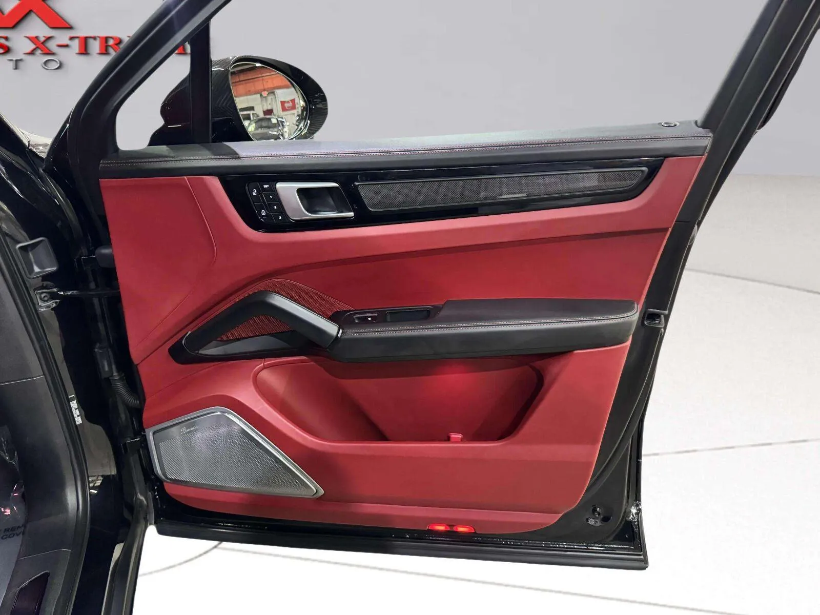Porsche Cayenne photo 41