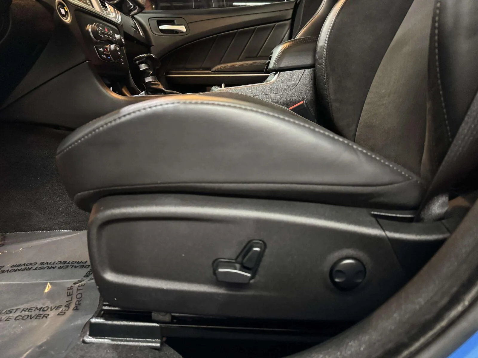 Dodge Charger photo 26
