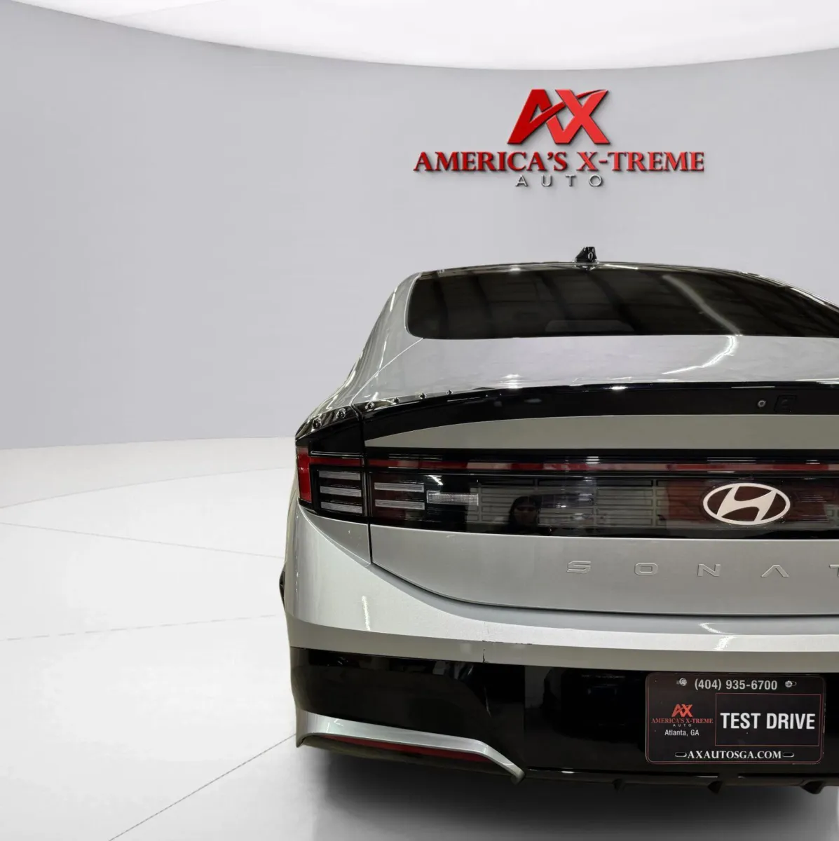 Hyundai Sonata photo 12