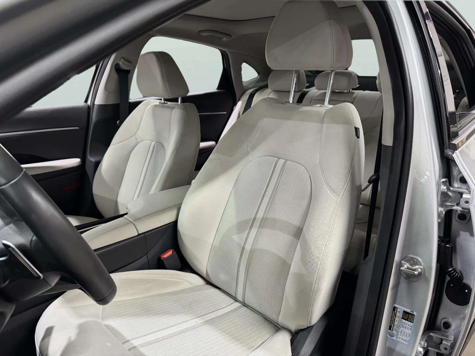 Hyundai Sonata photo 23