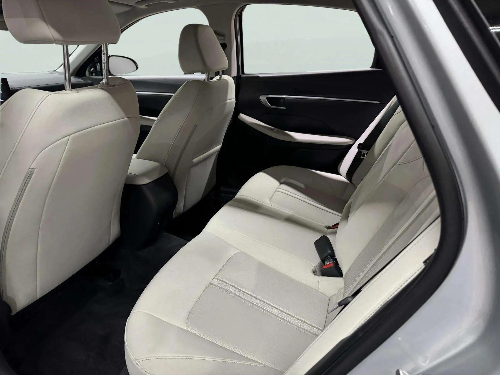 Hyundai Sonata photo 28
